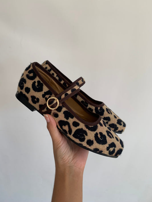 Flats animal print