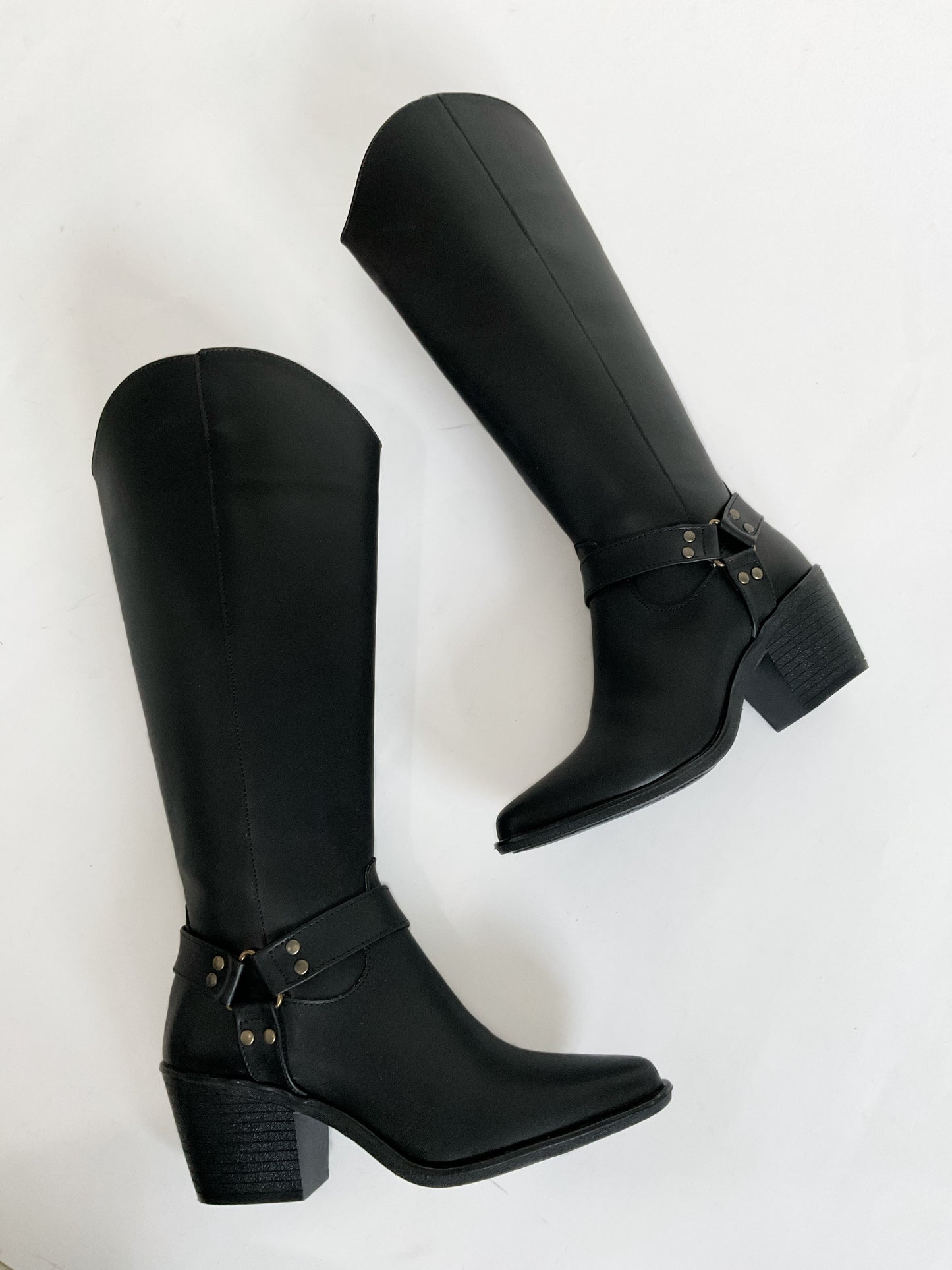Bota correa